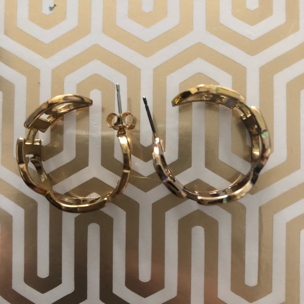 Carolina herrera CH gold tone hoop earrings